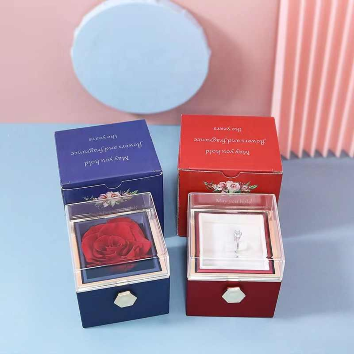 ROTATING GIFT BOX