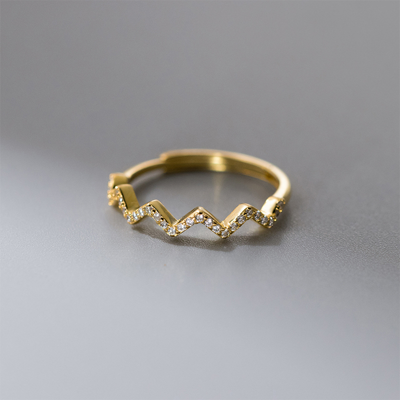WAVE SHAPED FINGER RING
