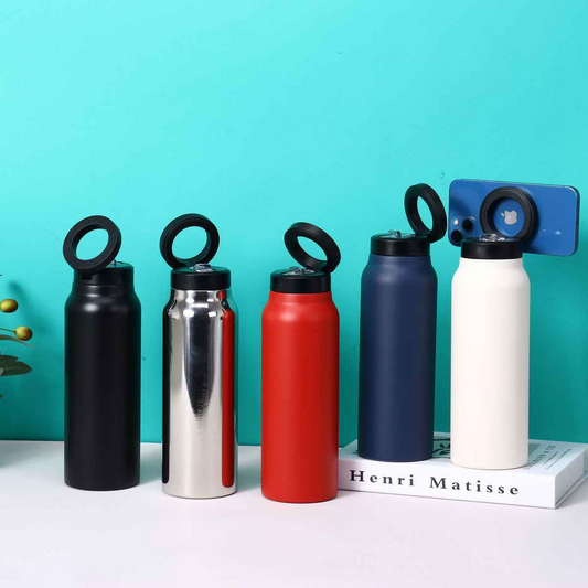 WATER BOTTLE WITH MAGNETIC PHONE HOLDER LID