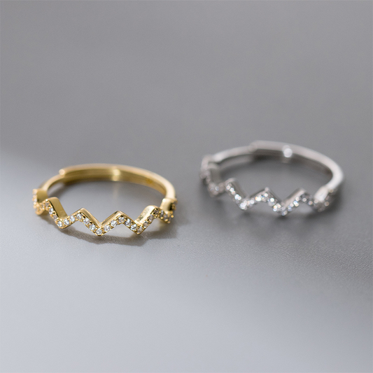 WAVE SHAPED FINGER RING