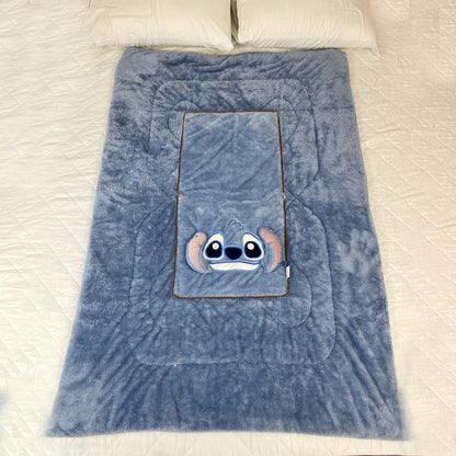 LUNIVA™ STITCH PILLOW BLANKET