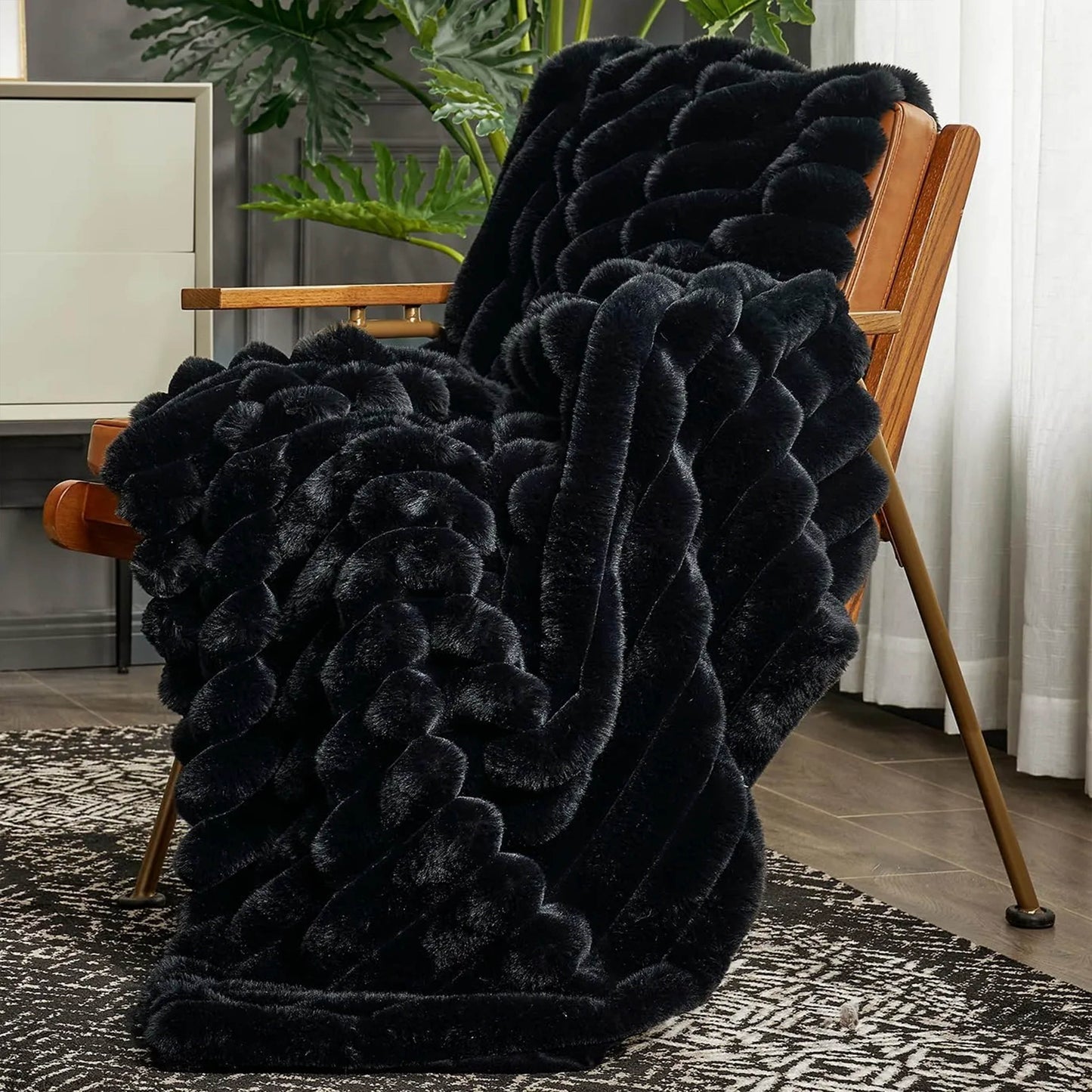 FUZZY FLANNEL THROW BLANKET